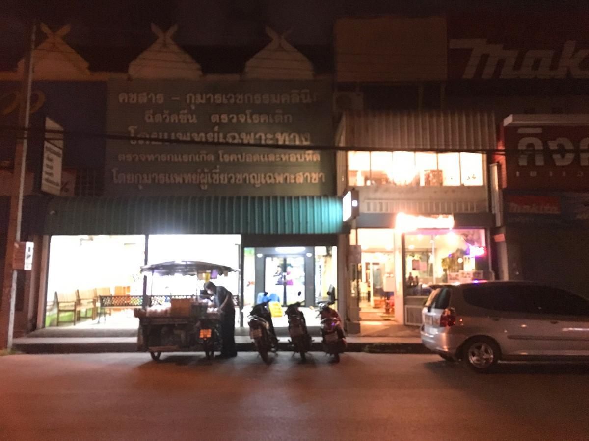 Jn-Boxtel Hostel เชียงใหม่ ภายนอก รูปภาพ